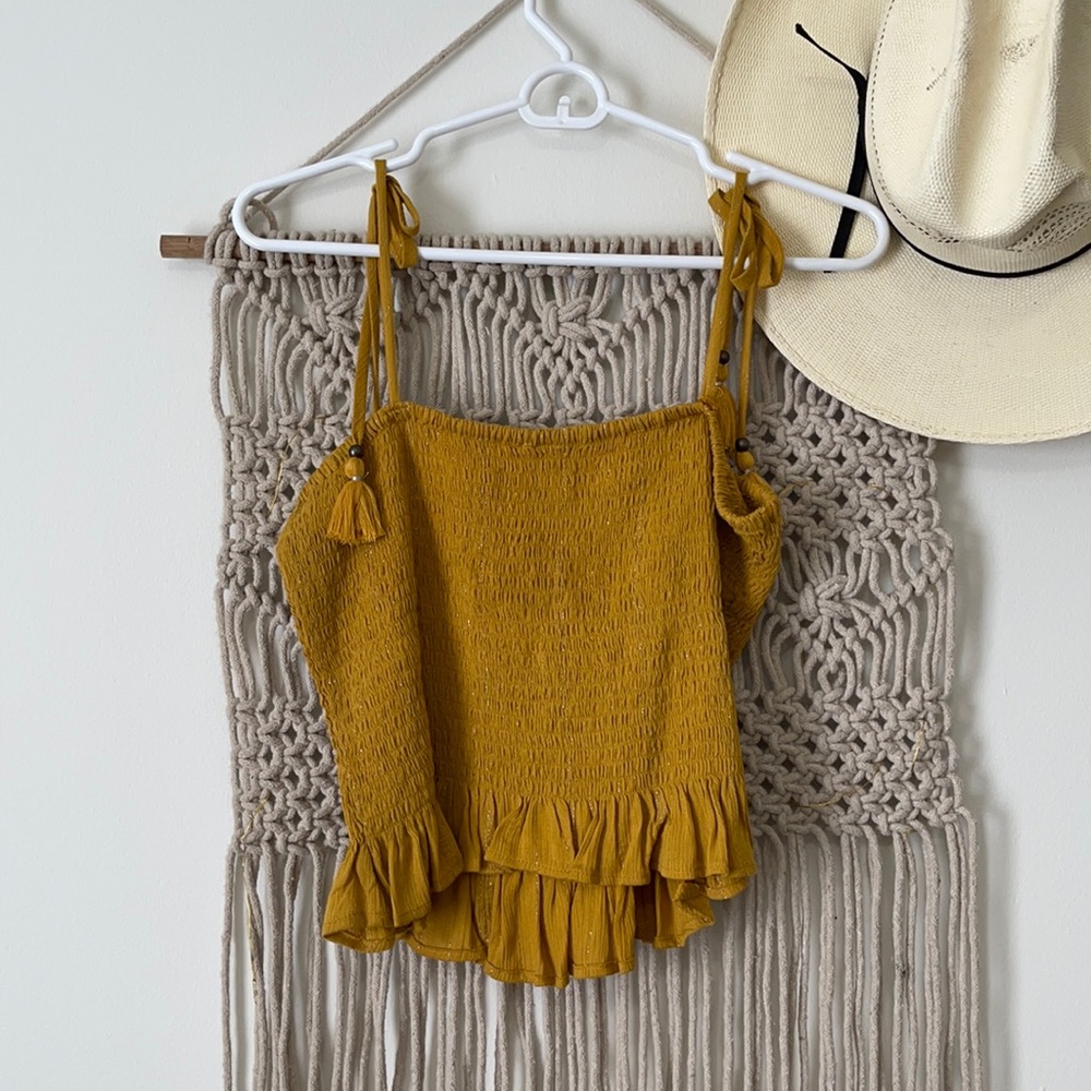Beachy top